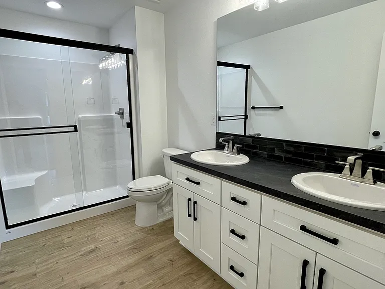 3485 W 6th Ave — Photo 5
