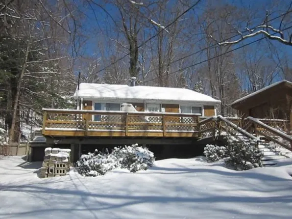 7 Hillside Ave, Belvidere, NJ 07823