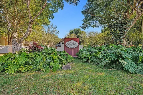 13922 SW 91st Ter #13922 Photo 1