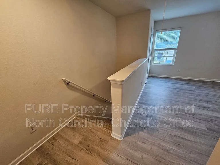 7015 Amberly Hills Rd — Photo 13