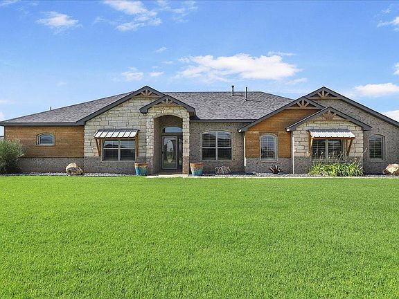 2nd image of 1801 County Road 7560