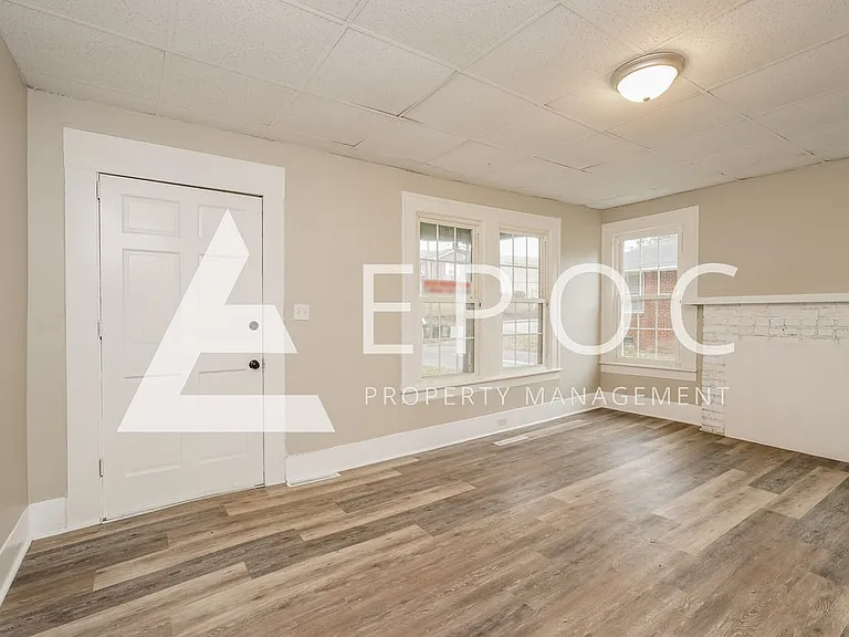 152 Westdale Ave NW — Photo 8
