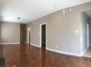 8514 S Marquette Ave, Chicago, IL 60617
