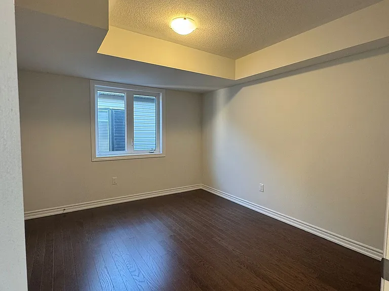 140 Nottingham Rd #1 — Photo 11