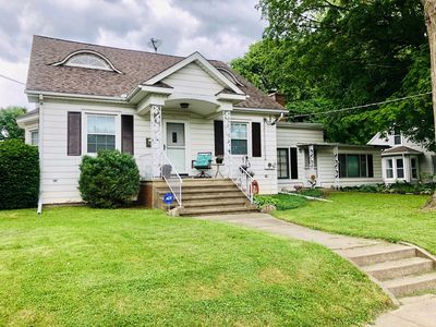 801 E Chamberlin St, Dixon, IL, 61021
