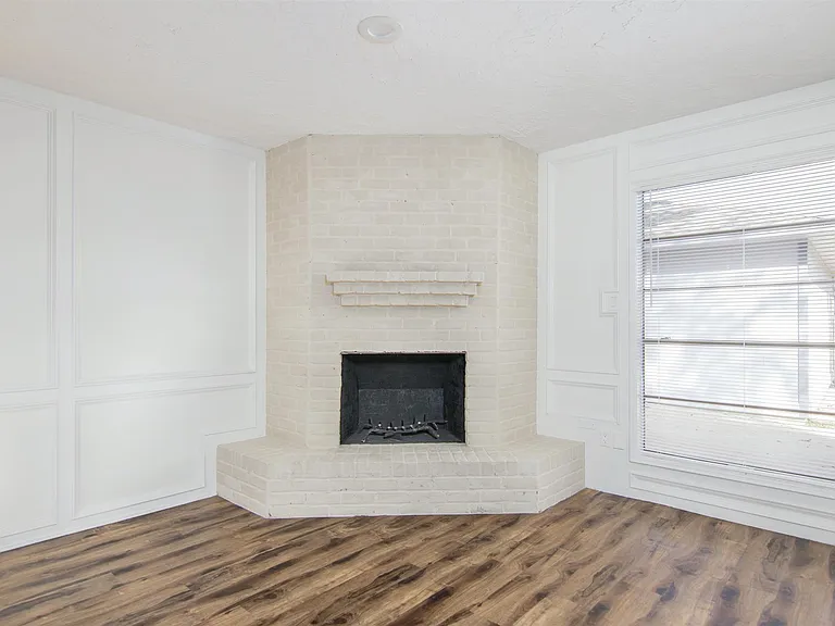 2716 Pine Cone Ln — Photo 8