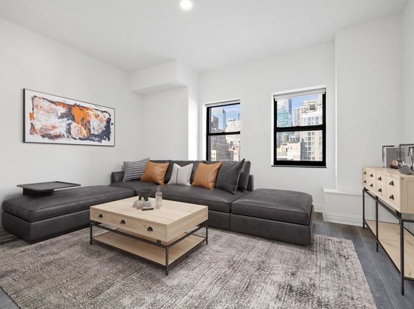 50 W 34th St APT 19A10