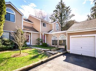 9 Deer Run, Chappaqua, NY 10514