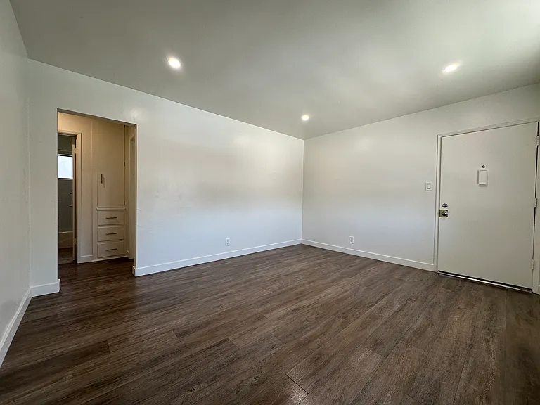 1904 Pepper St #5 — Photo 4