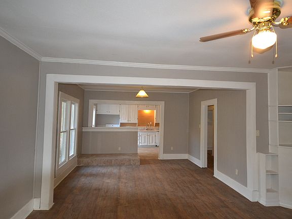 5th image of 6091 Columbia Road 36