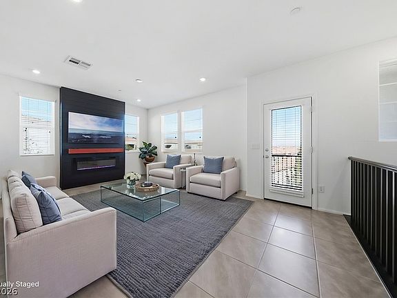 4th image of 8038 Roughcut Ave