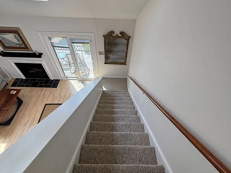 5180 Winterberry Ct — Photo 25