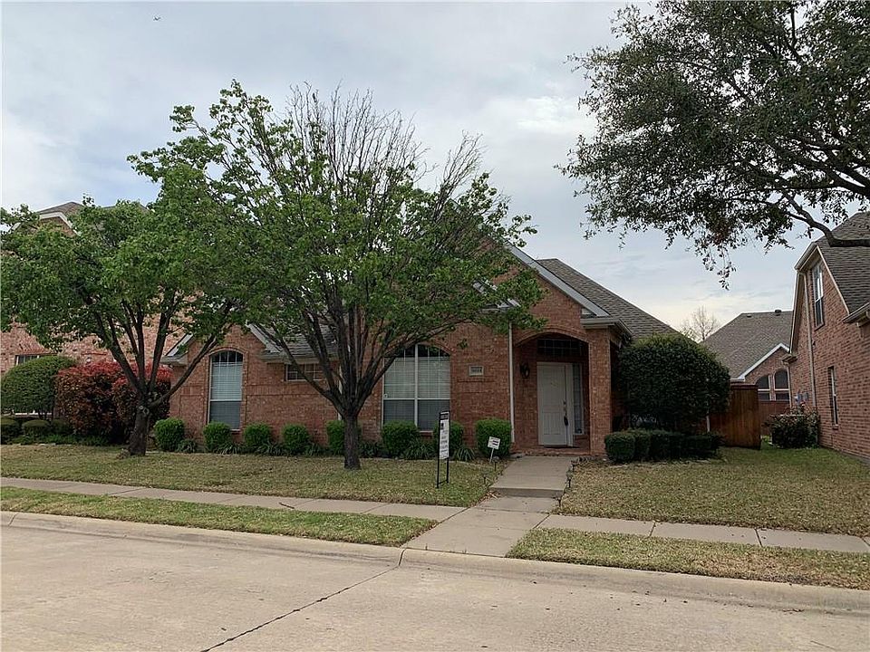 1st image of 8614 Elm Valley Dr