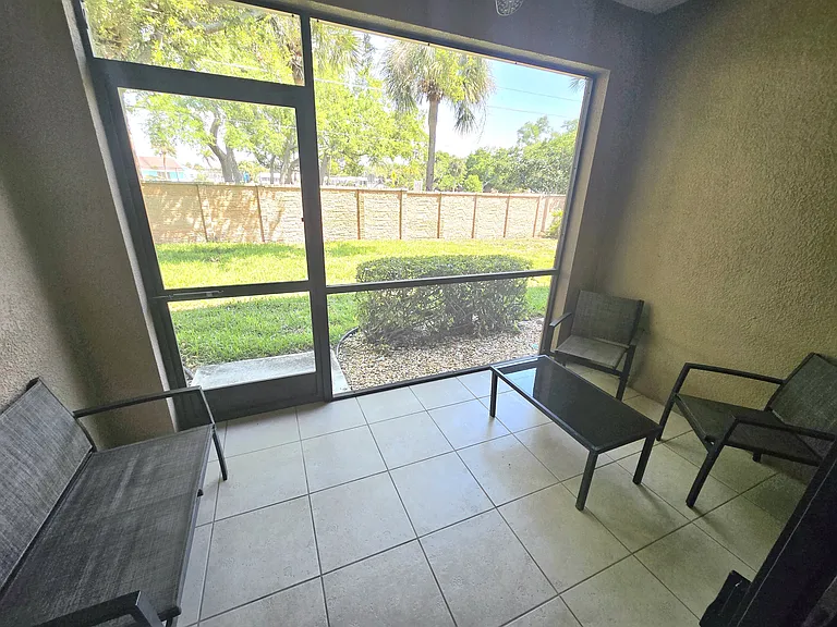 4005 Overture Cir — Photo 15