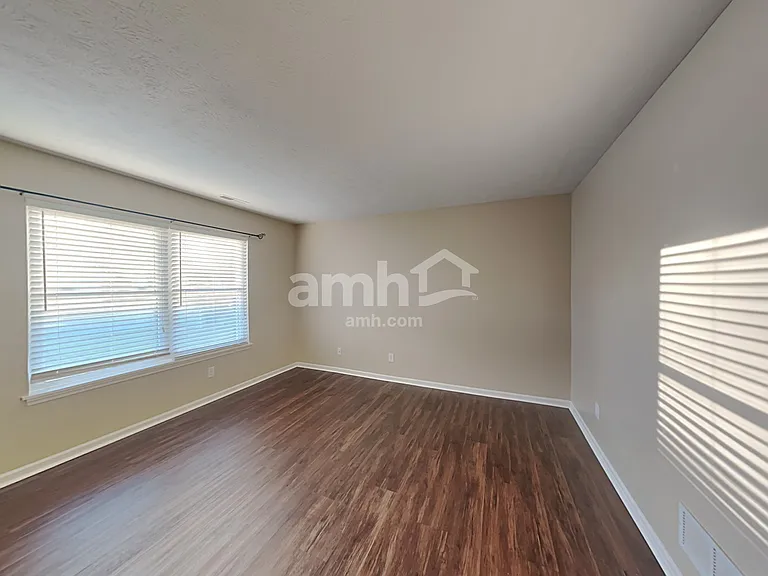 136 Brooks Bnd — Photo 7