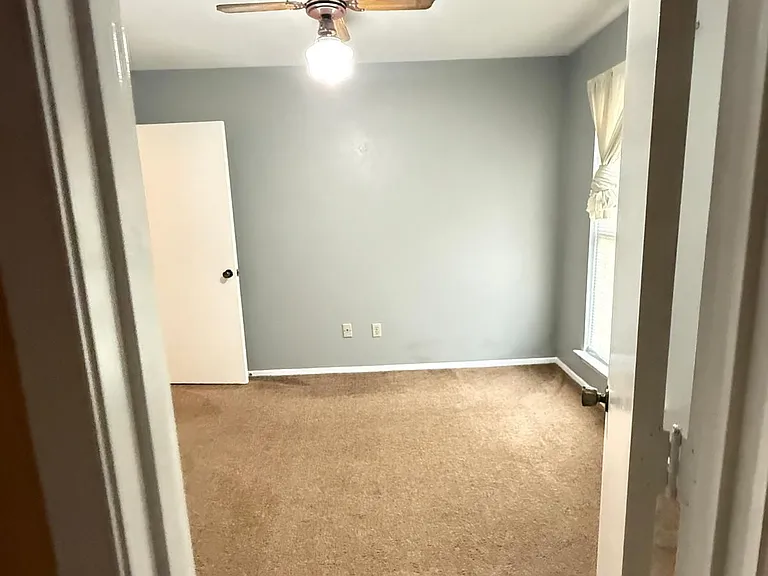 3111 Primrose Ln — Photo 18