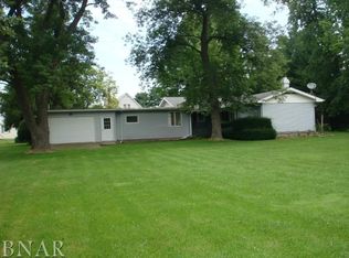 225 North St, Weldon, IL 61882