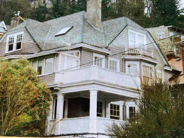 1426 SW Harrison St, Portland, OR 97201