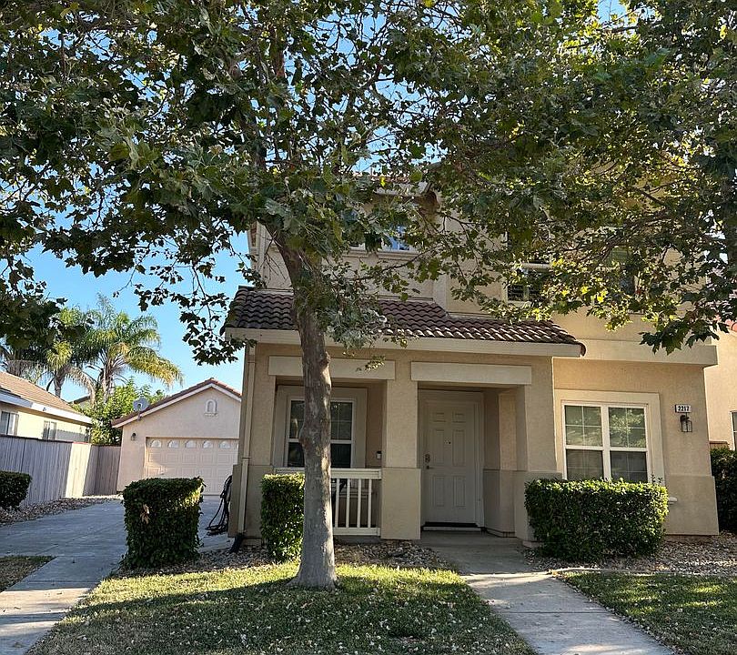 1st image of 2217 Galen Dr