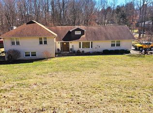100 Martin Dr, Beckley, WV 25801