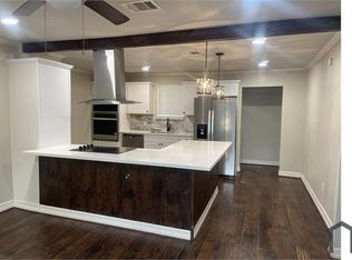 5203 Lyndhurst Dr, Houston, TX 77033