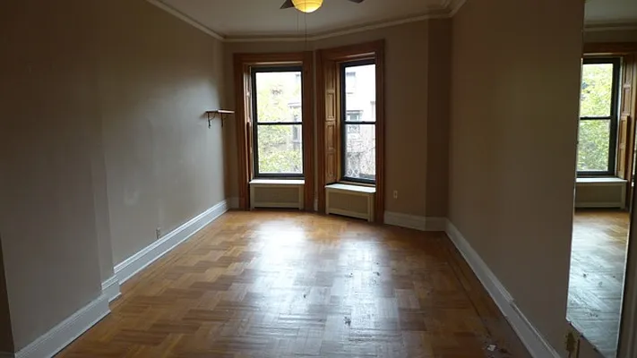 Rented by Garfield Realty  | media 13