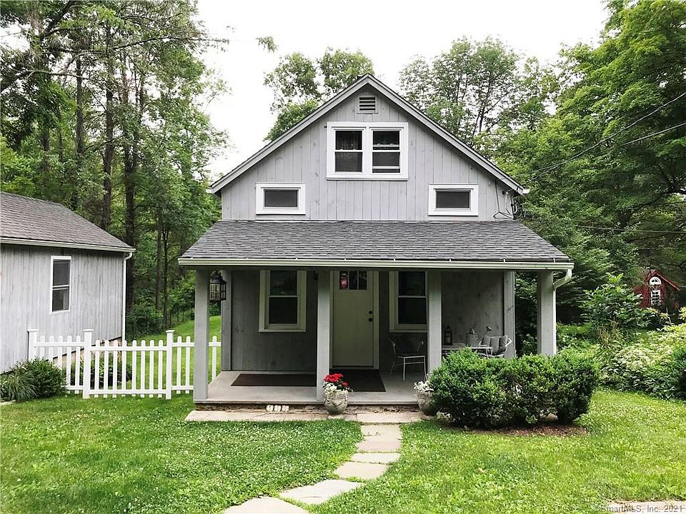 136 Ramapoo Road