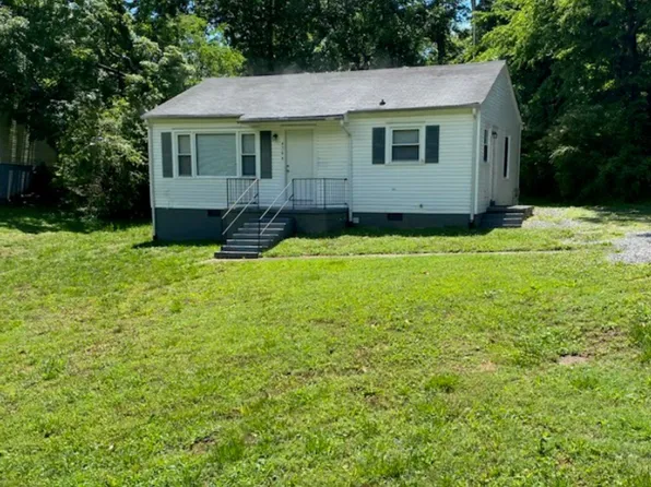 436 Gary Hills Dr, Clarksville, TN 37043