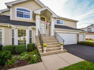 1326 Spencer Ln, Batavia, IL 60510