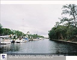 5th image of 6205 Bay Club Dr APT 2