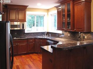 4754 SW Martha St, Portland, OR 97221