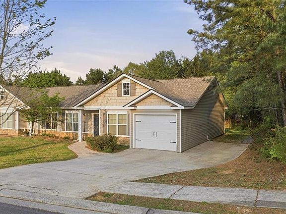 4th image of 118 Melody Ln NW