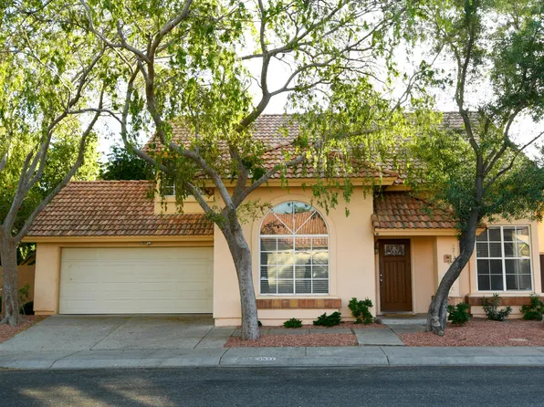 3937 E Orchid Ln, Phoenix, AZ 85044