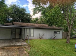 2209 Hillshire Dr, Deer Park, TX 77536