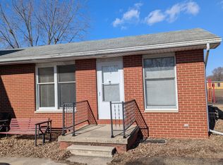 631 E Grove Ave, Rantoul, IL 61866