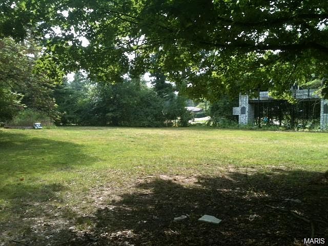 1st image of 30 W Walling Dr