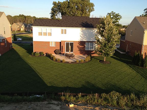 3rd image of 4738 Middlebury Dr