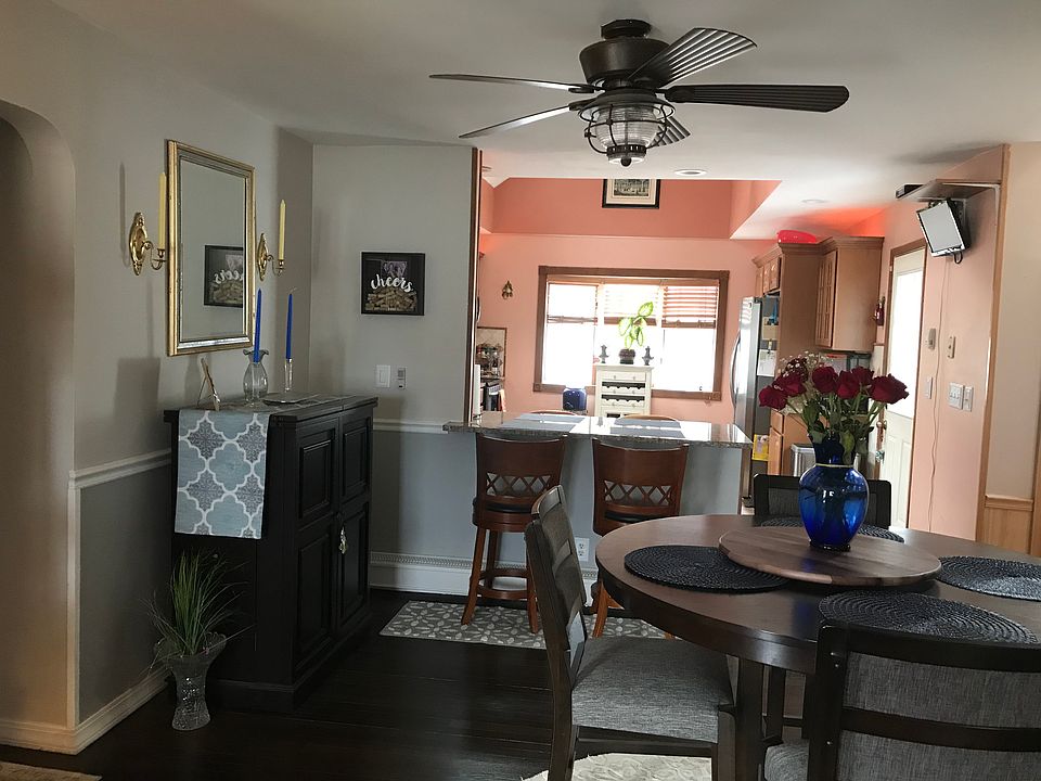 1st image of 106 Gladstone Ave