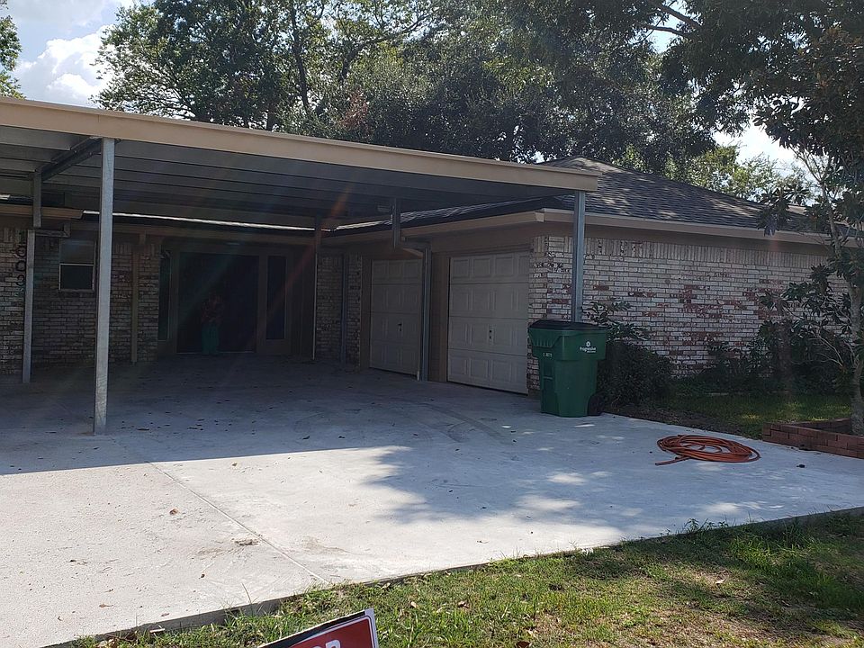 1st image of 1003 Stadium Dr