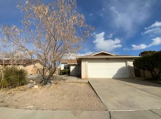 8709 Suncrest Ave SW, Albuquerque, NM 87121