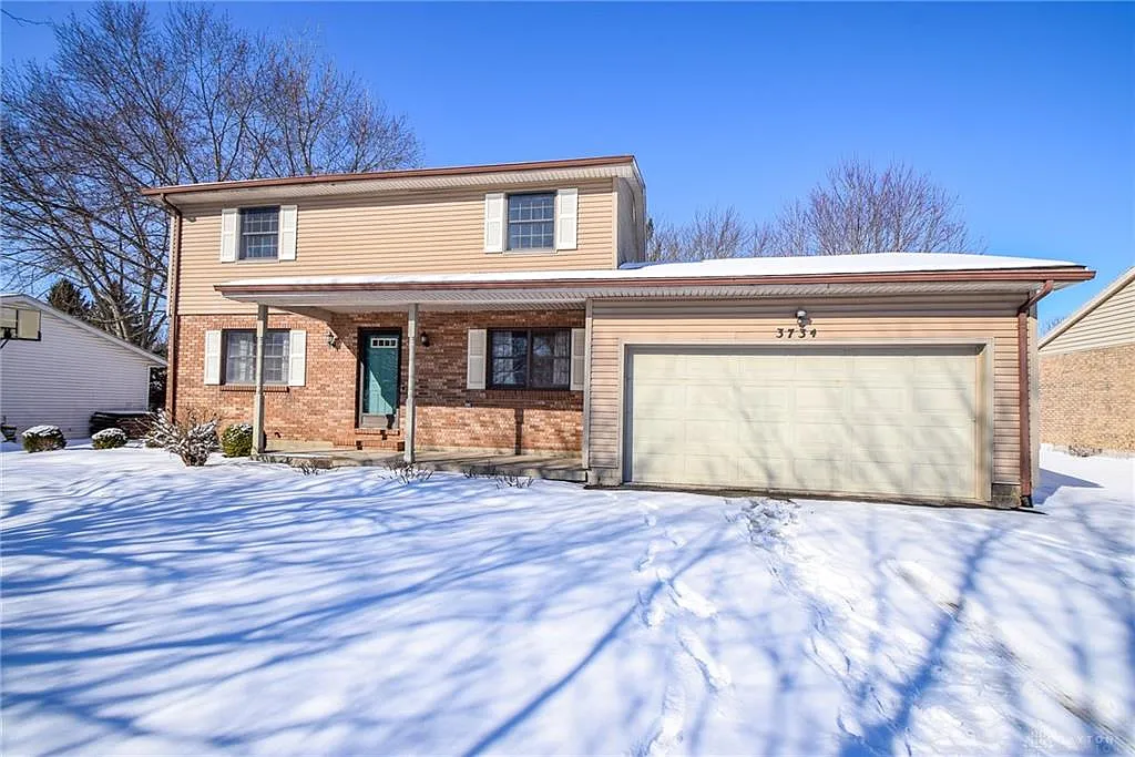3734 N Lake Shore Dr photo 1