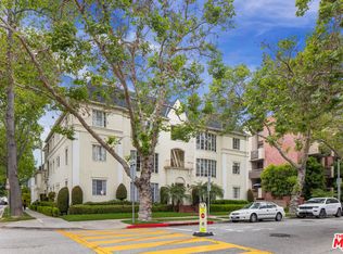 153 S Linden Dr, Beverly Hills, CA 90212