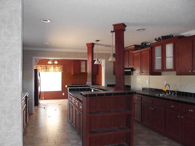 2nd image of 125 Apache Dr