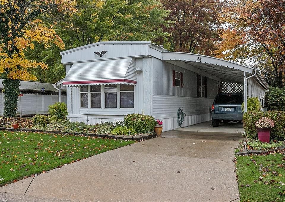 1st image of 34 Sycamore Dr #34