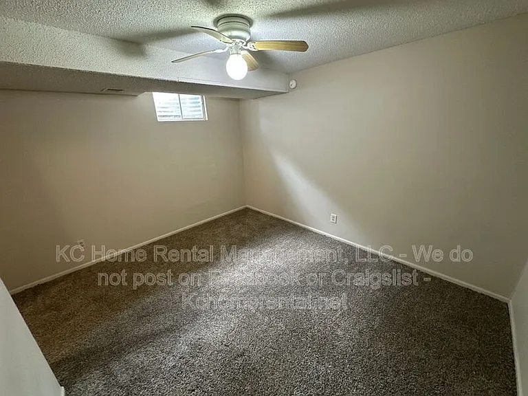413 Lee Dr — Photo 14
