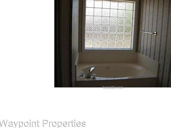 4th image of 302 Augsburg Ln