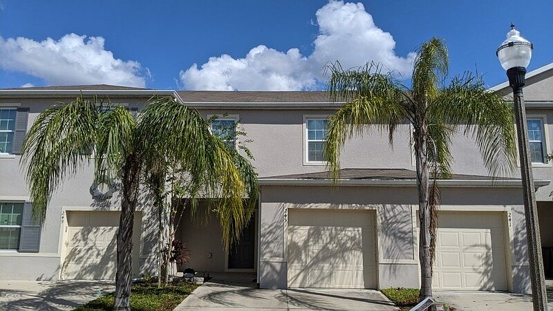 1st image of 245 Arbor Lakes Dr
