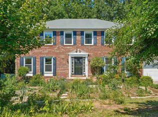 100 Lost Tree Ln, Cary, NC 27513