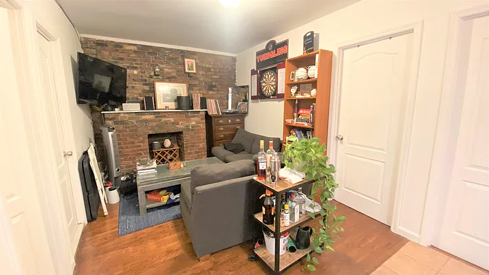 Rented by Douglas Elliman | media 29