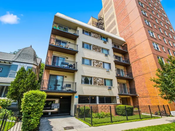 5406 S Harper Ave APT 502, Chicago, IL 60615
